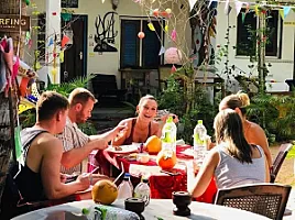 Star Rest Surf Camp