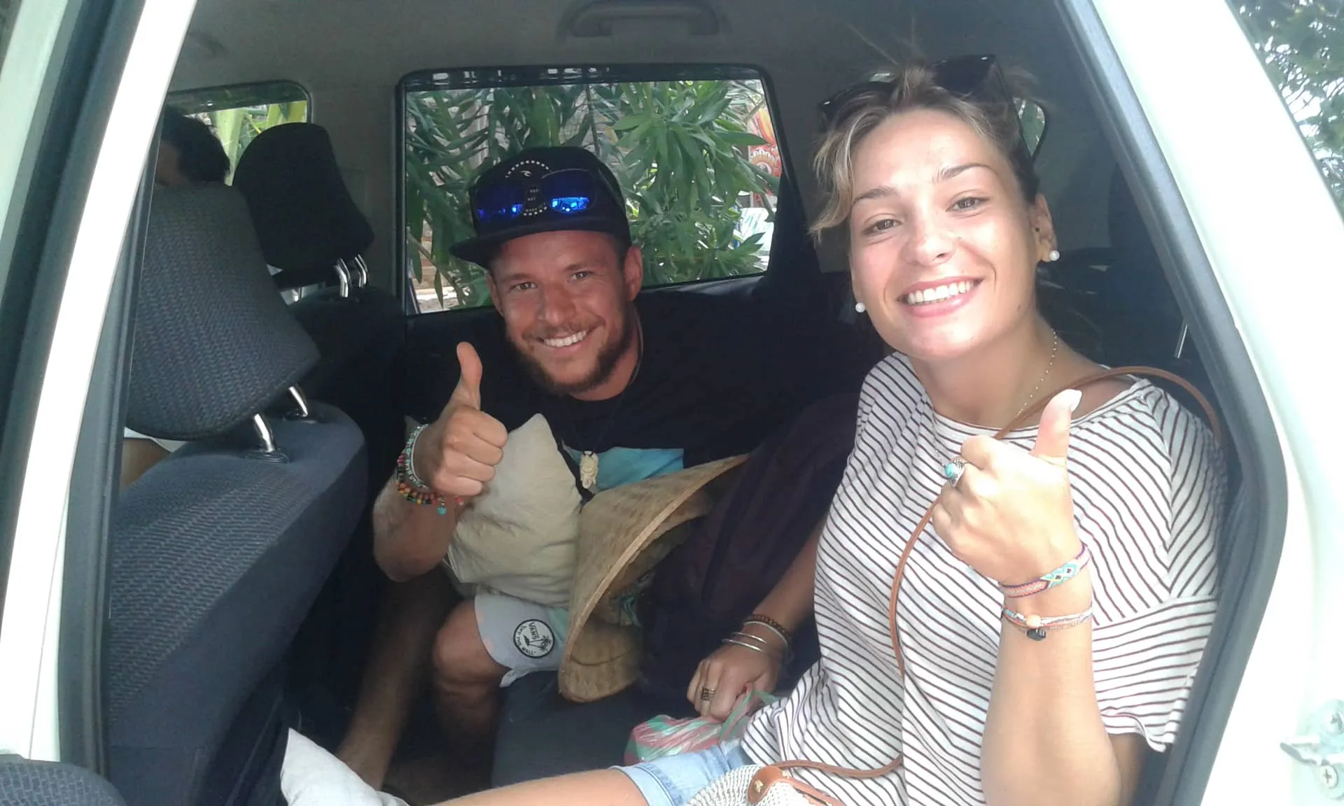 Budget Arugambay Tours